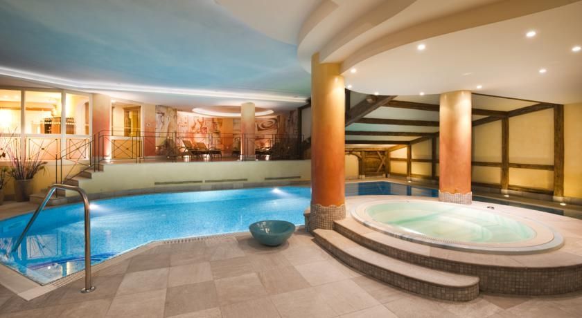 Alpen Suite Hotel Мадонна-ди-Кампильо Экстерьер фото