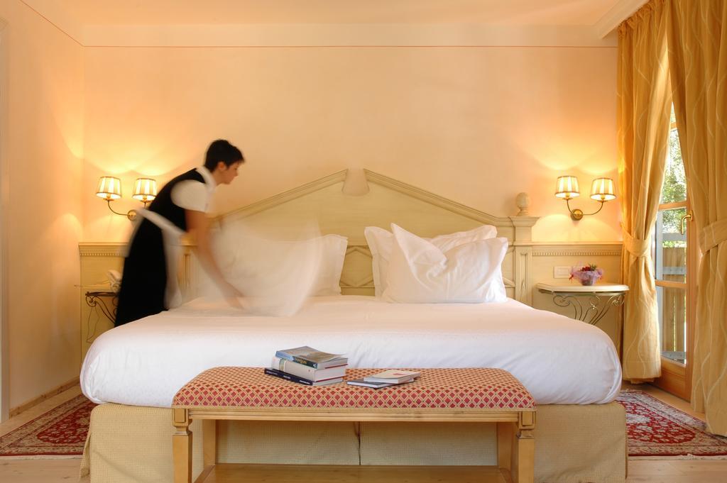 Alpen Suite Hotel Мадонна-ди-Кампильо Экстерьер фото