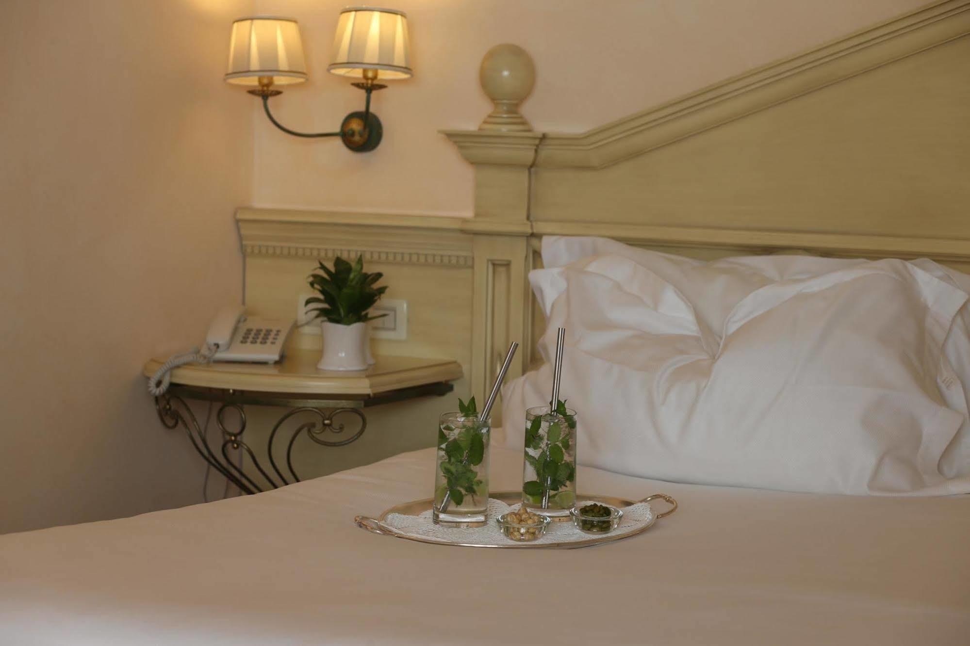 Alpen Suite Hotel Мадонна-ди-Кампильо Экстерьер фото