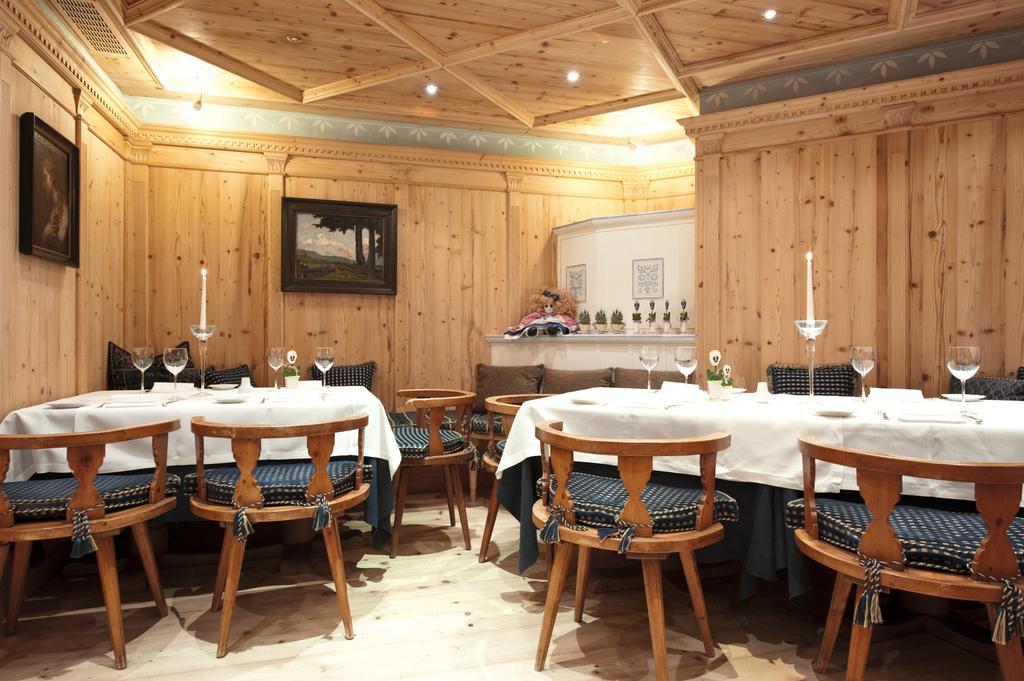 Alpen Suite Hotel Мадонна-ди-Кампильо Экстерьер фото